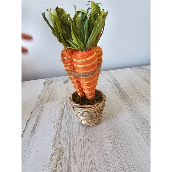 Sisal Carrot basket realistic life size spring Easter decor vegetable shabby chi - Picture 4 of 7